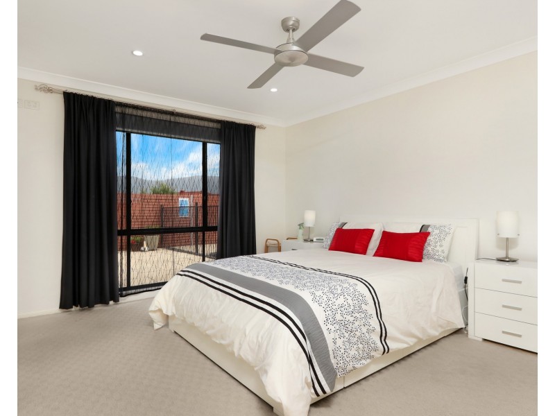 14 Kariewood Circuit, Horsley NSW 2530