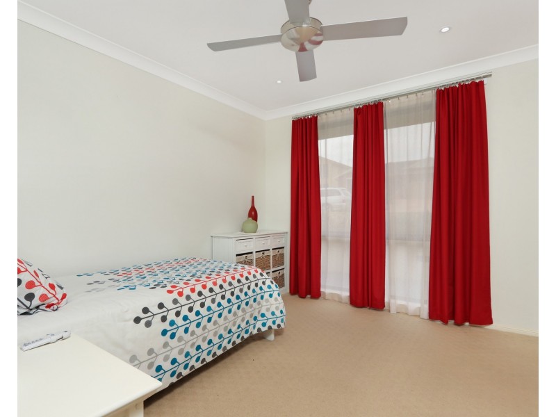 14 Kariewood Circuit, Horsley NSW 2530