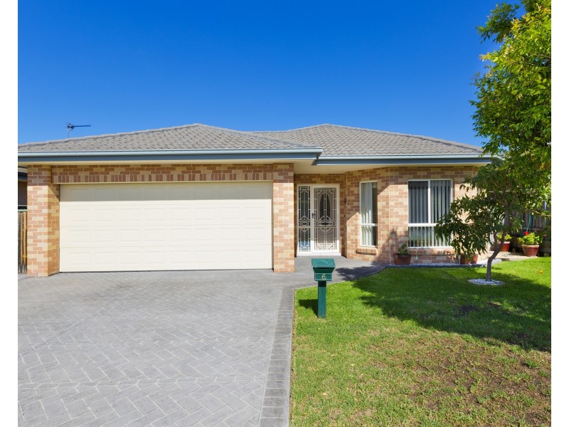 6 Longley Grove, Kanahooka NSW 2530