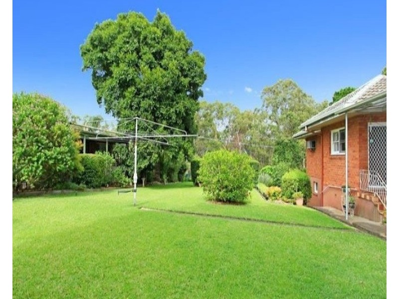 1 Mcpaul Avenue, Dapto NSW 2530