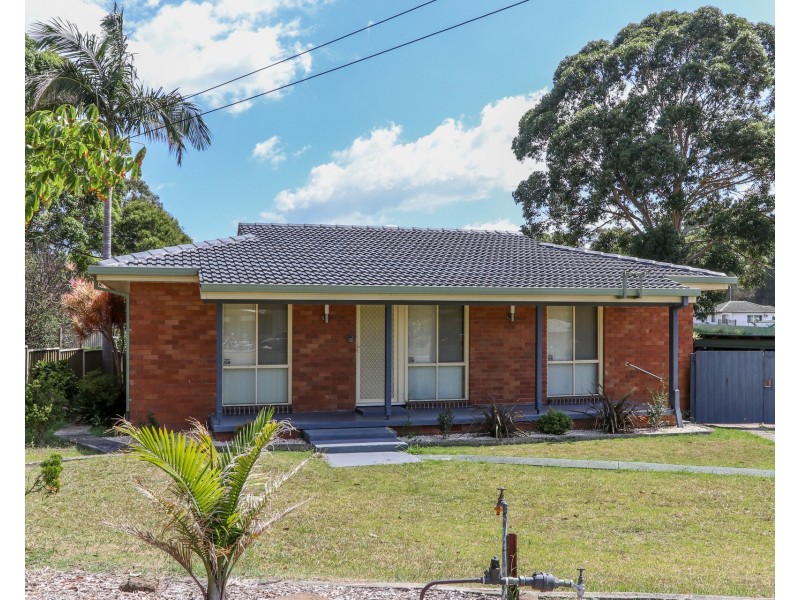 19 Bambil Crescent, Dapto NSW 2530