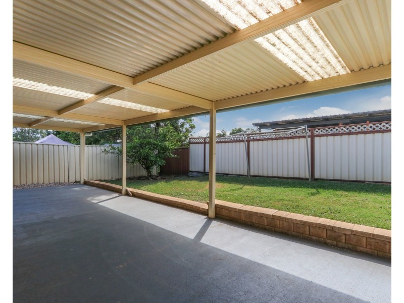 25 Melrose Way, Horsley NSW 2530