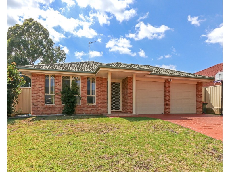 25 Melrose Way, Horsley NSW 2530