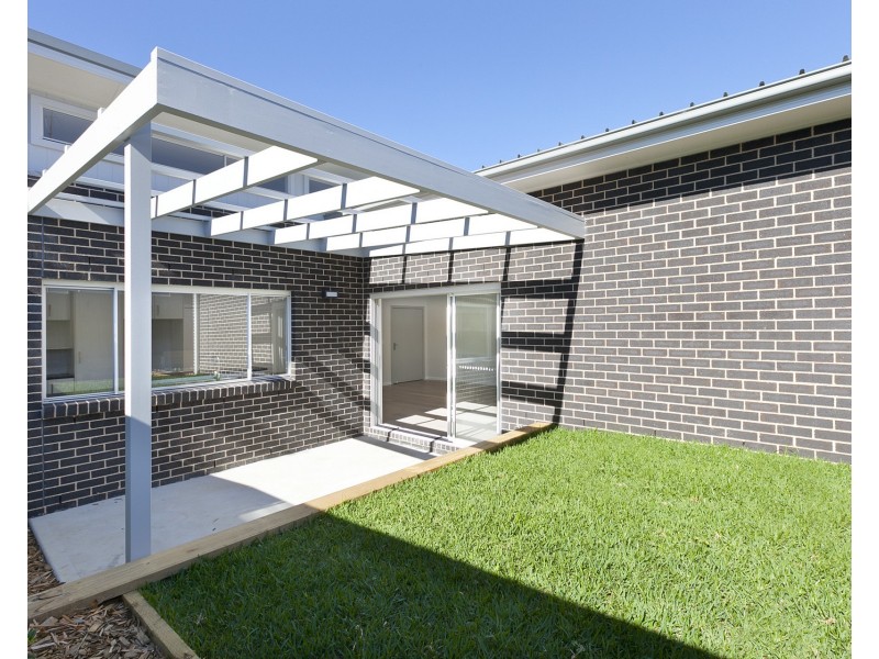 8b Burke Road, Dapto NSW 2530