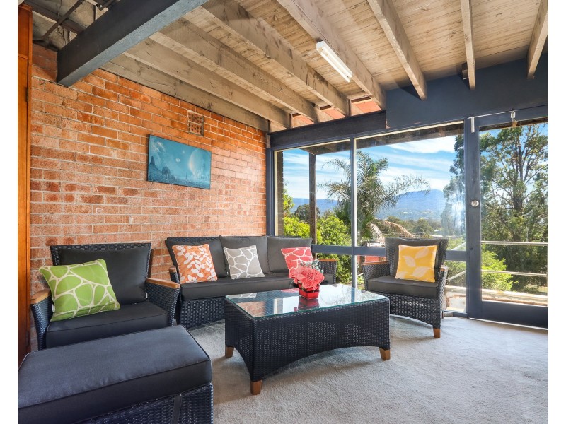 70 Edgeworth Avenue, Kanahooka NSW 2530