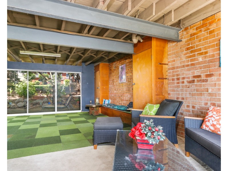 70 Edgeworth Avenue, Kanahooka NSW 2530
