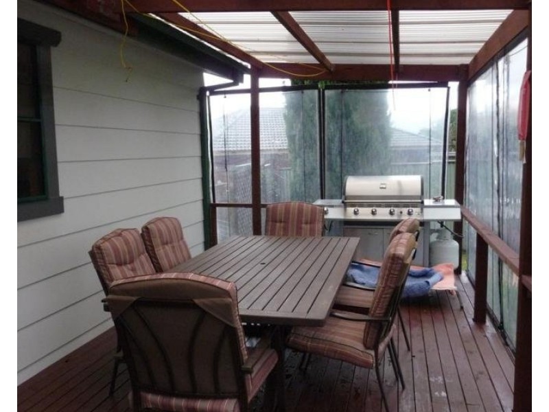 3 Gareema Avenue, Koonawarra NSW 2530