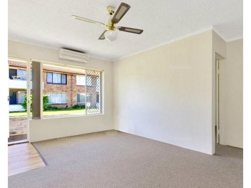 2/17 Prince Edward Drive, Brownsville NSW 2530