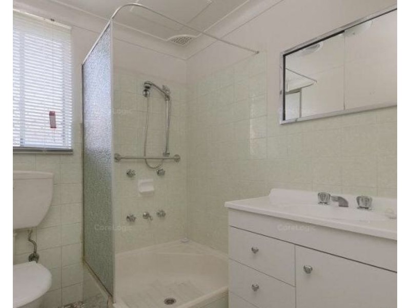 2/17 Prince Edward Drive, Brownsville NSW 2530