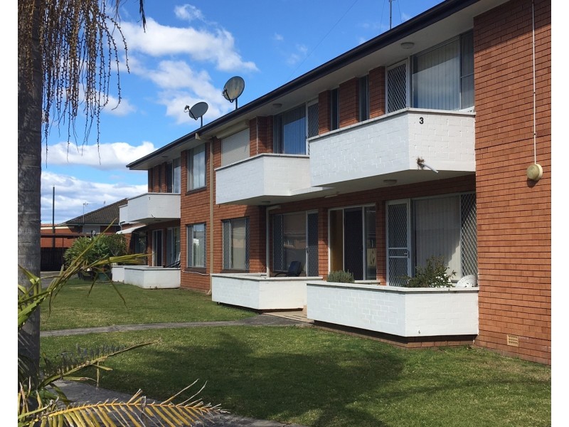 2/17 Prince Edward Drive, Brownsville NSW 2530