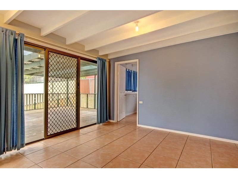 14 Cleary Avenue, Kanahooka NSW 2530