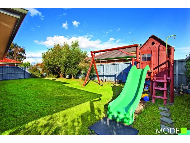 36 Comet Circuit, Beaumont Hills NSW 2155
