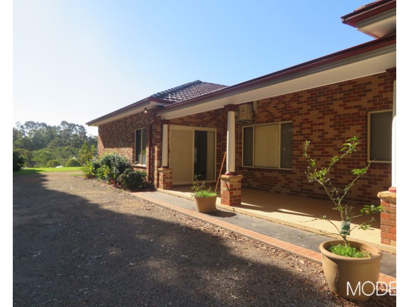 11 Colbran Avenue, Kenthurst NSW 2156