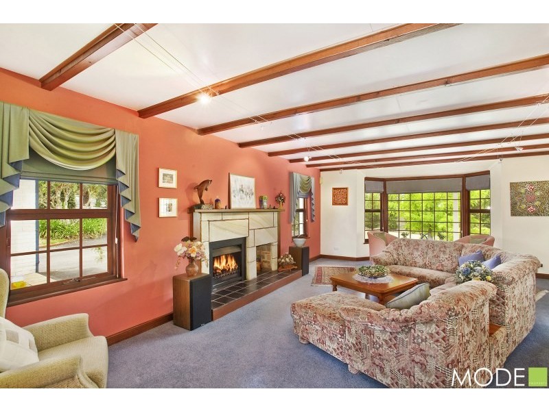 6 Yarrabin Road, Kenthurst NSW 2156