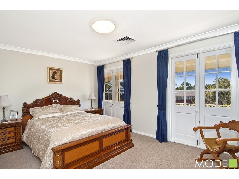 12 Lynwood Place, Castle Hill NSW 2154