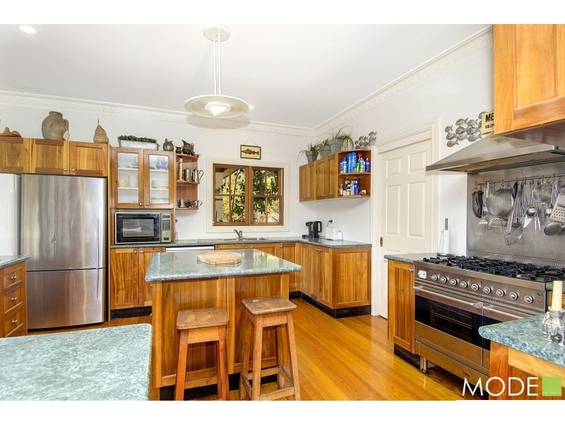 6 Pine Valley Road, Galston NSW 2159