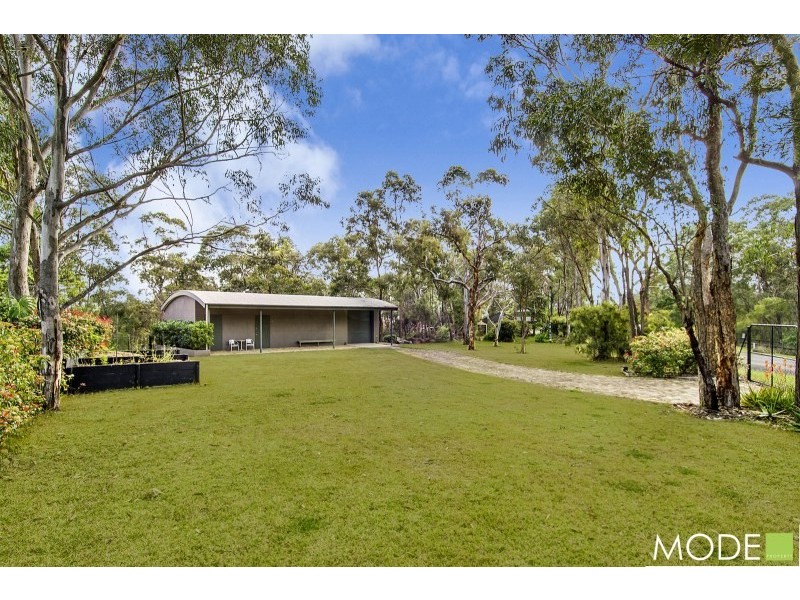 12 Lang Road, Kenthurst NSW 2156