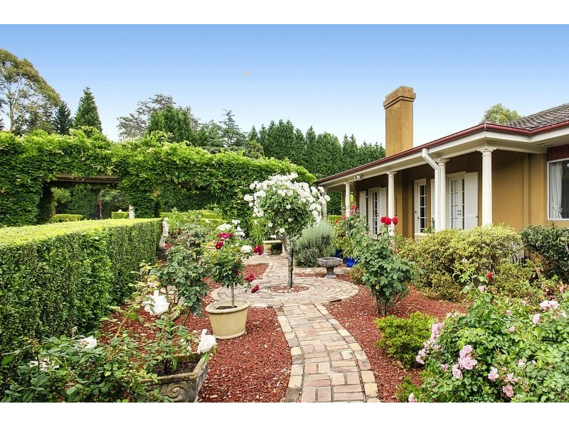 7 San Remo Place, Dural NSW 2158