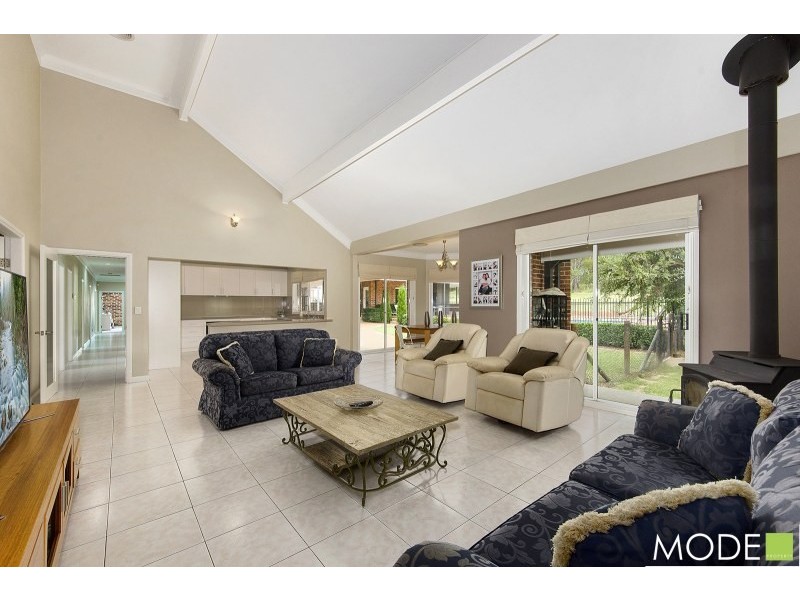 26 Sermelfi Drive, Glenorie NSW 2157