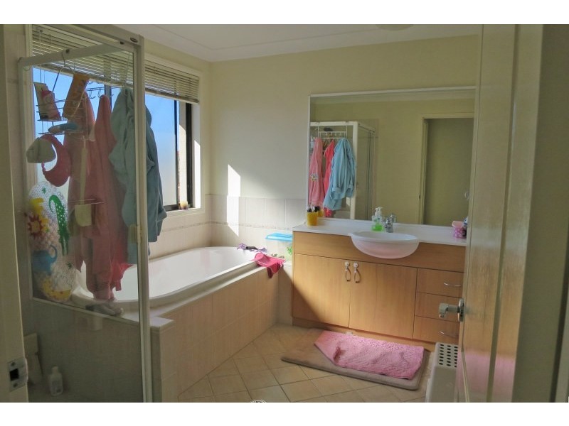 13 St Pauls Avenue, Castle Hill NSW 2154