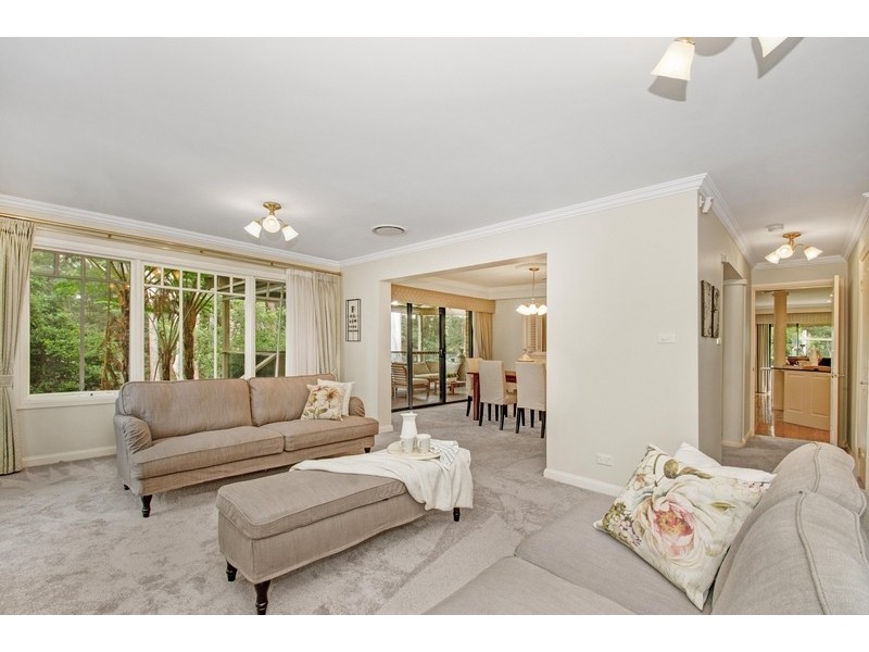 22 Tomintoul Way, Glenhaven NSW 2156