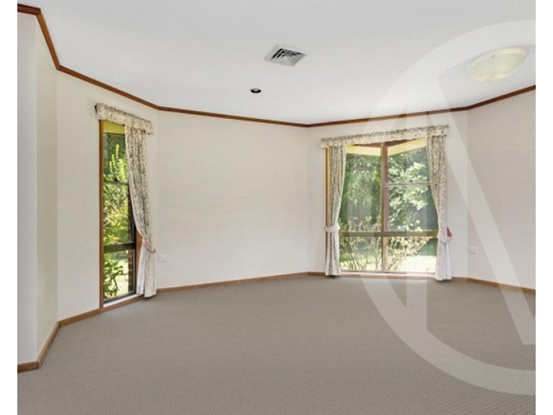 2 Cotswold Road, Dural NSW 2158