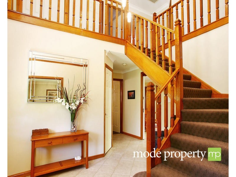 16 Finchley Place, Glenhaven NSW 2156