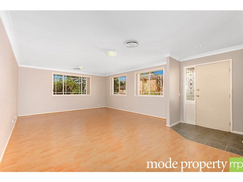 8 Griffith Close, Galston NSW 2159