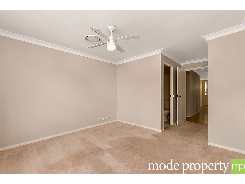 8 Griffith Close, Galston NSW 2159