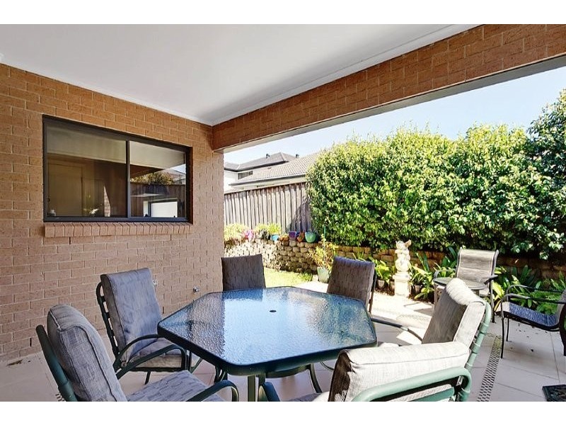 16 Rainford Place, Stanhope Gardens NSW 2768