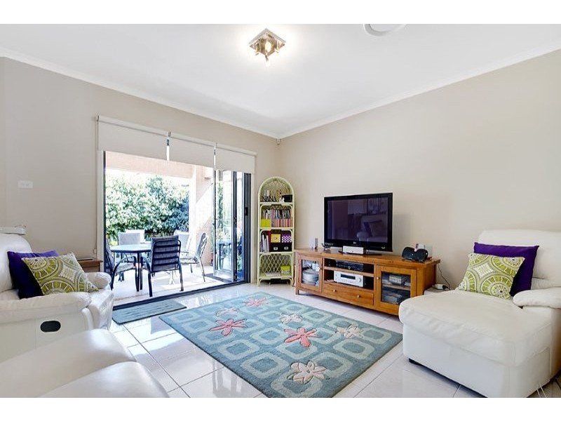 16 Rainford Place, Stanhope Gardens NSW 2768