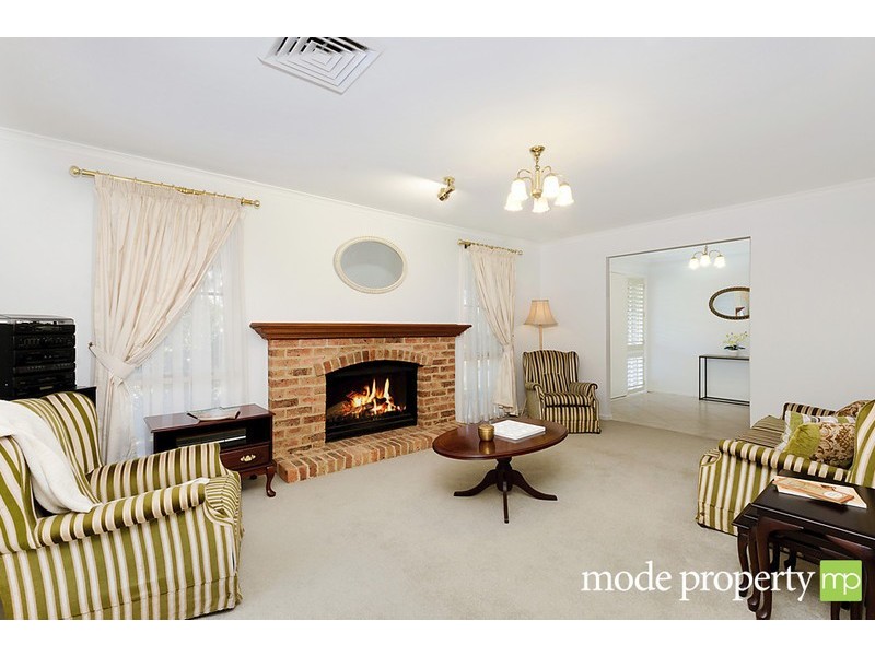 2 Penrhyn Place, Castle Hill NSW 2154