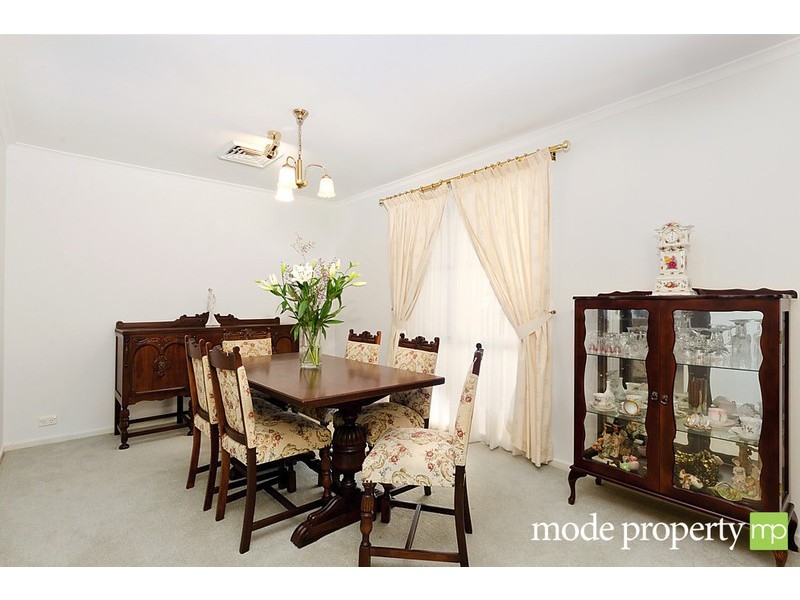 2 Penrhyn Place, Castle Hill NSW 2154