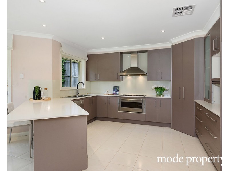 24 Springthorpe Way, Castle Hill NSW 2154