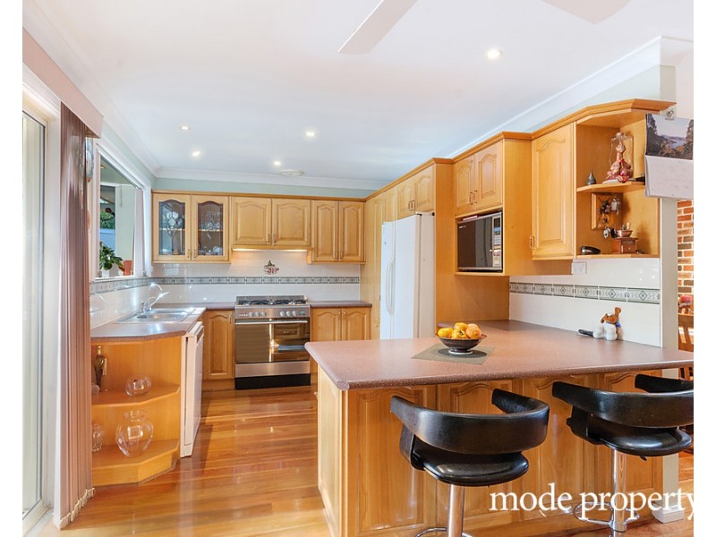 24 Leone Avenue, Baulkham Hills NSW 2153