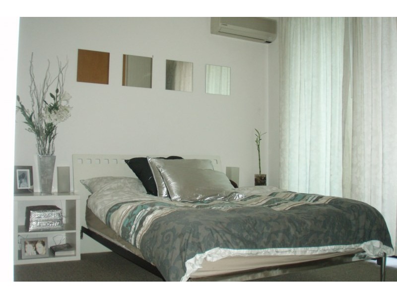 139 Commercial Road, Teneriffe QLD 4005