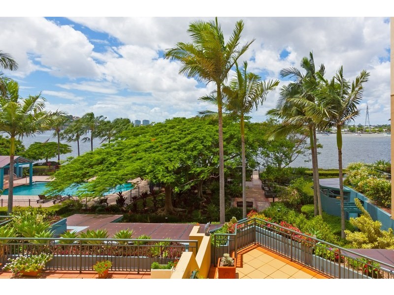 204/57A Newstead Tce, Newstead QLD 4006