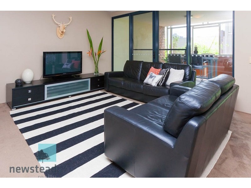 110 Commercial Road, Teneriffe QLD 4005