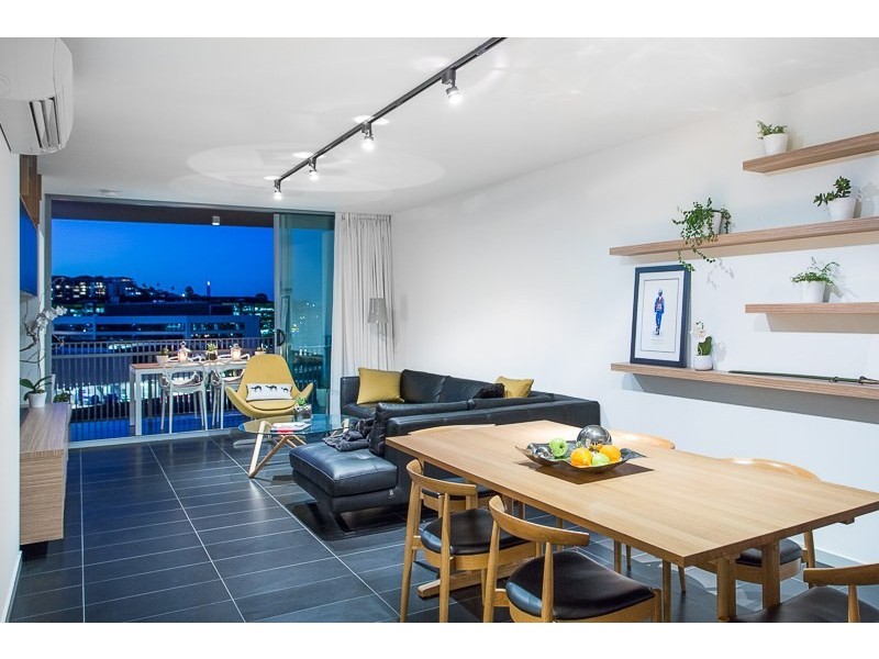 902/53 Wyandra Street, Teneriffe QLD 4005