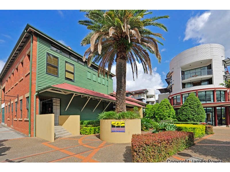 139 Commercial Road, Teneriffe QLD 4005