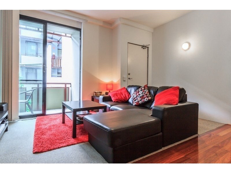 139 Commercial Road, Teneriffe QLD 4005