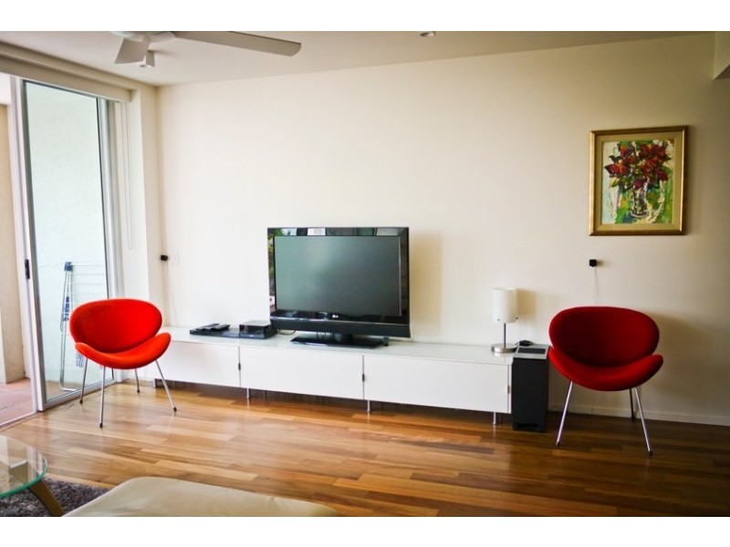 22/15 Vernon Terrace, Teneriffe QLD 4005