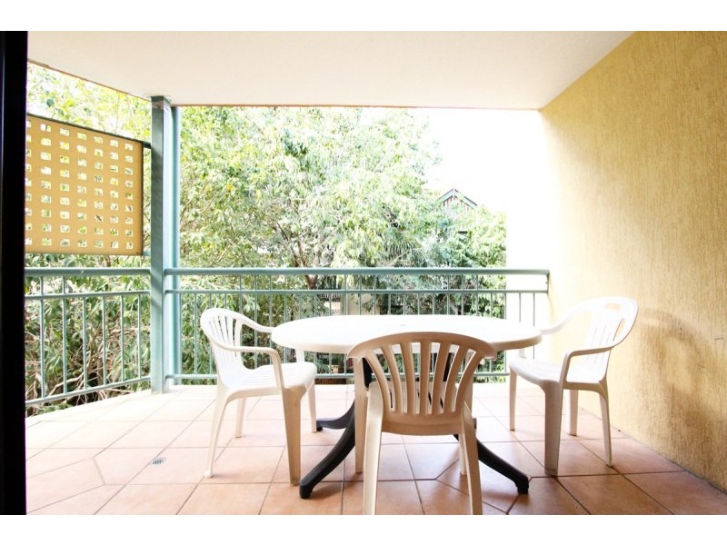 4/247 Boundary Street, Spring Hill QLD 4000