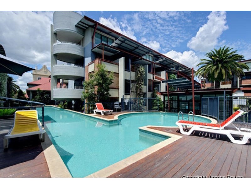 139 Commercial Road, Teneriffe QLD 4005