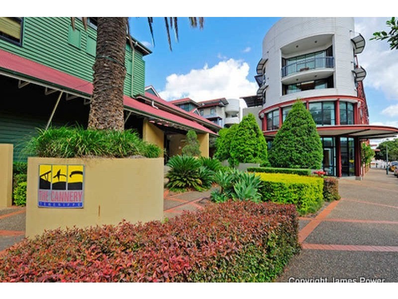 139 Commercial Road, Teneriffe QLD 4005