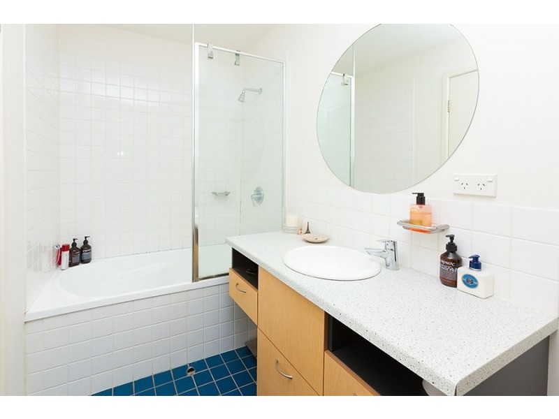 85/139 Commercial Road, Teneriffe QLD 4005