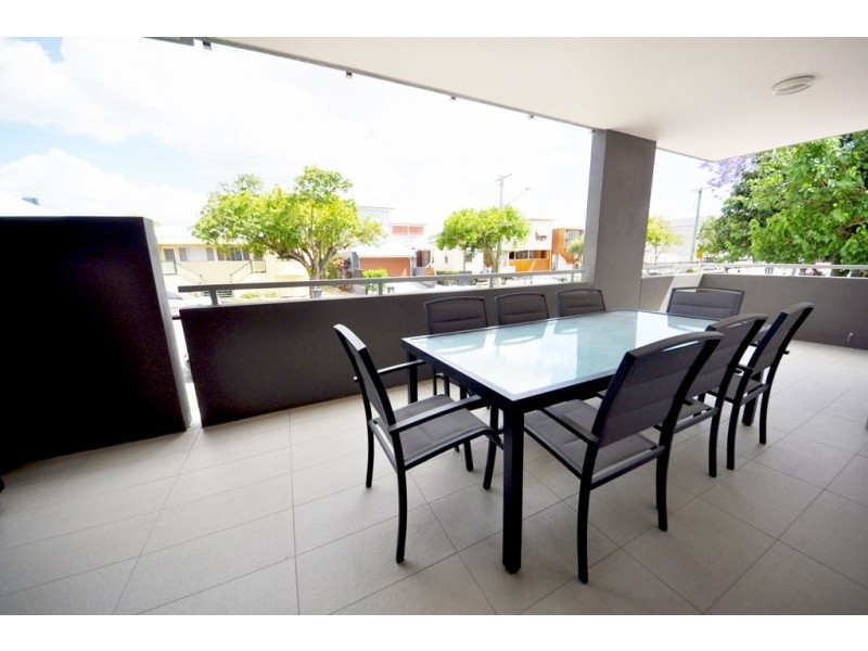 1/145 Sydney Street, New Farm QLD 4005