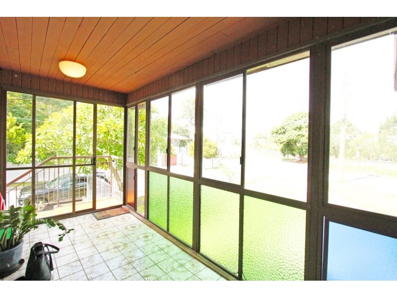 8 Gracemere Street, Newmarket QLD 4051