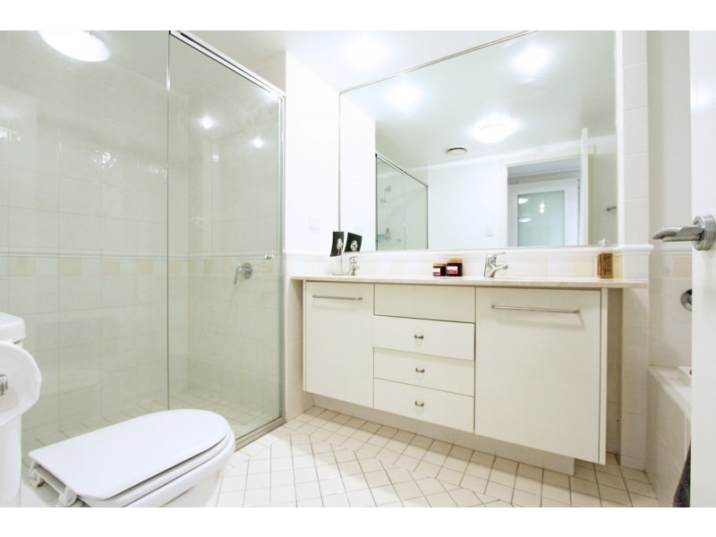 305/45B Newstead Terrace, Newstead QLD 4006