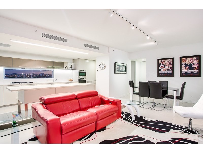 57/27 Cunningham Street, Newstead QLD 4006